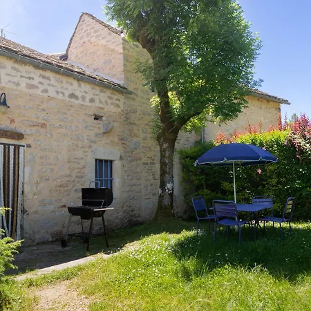 Les Charmes 2/4 Personnes Du Presbytere *