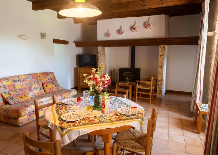 بيت للعطل Les Charmes 2/4 Personnes Du Presbytere *
