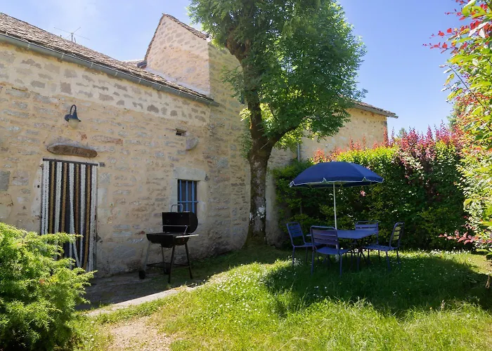 Les Charmes 2/4 Personnes Du Presbytere *